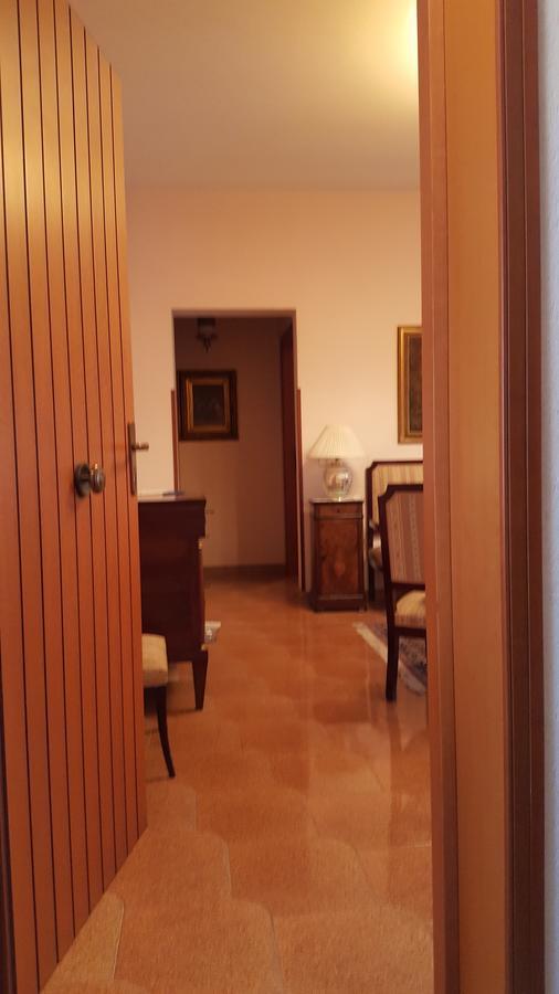 Casa Turismo "Madonna Del Paradiso" マツァーラ・デル・ヴァッロ エクステリア 写真