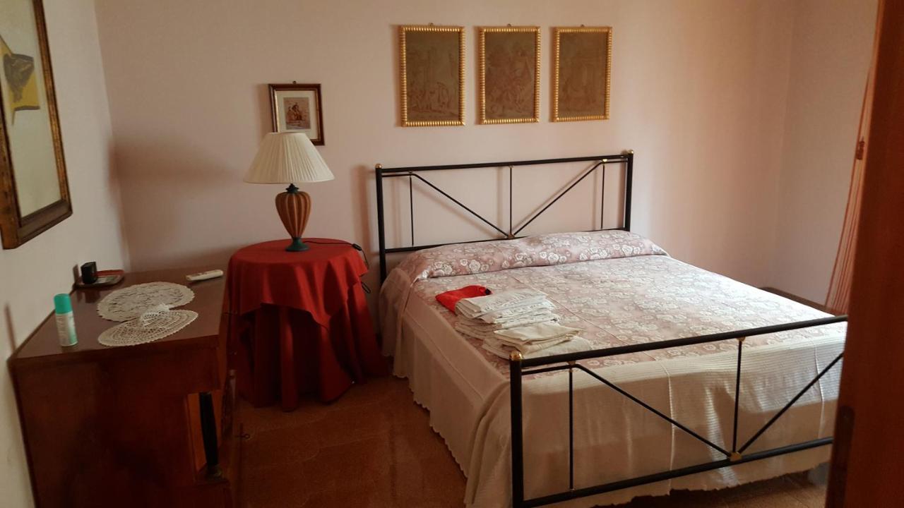 Casa Turismo "Madonna Del Paradiso" マツァーラ・デル・ヴァッロ エクステリア 写真